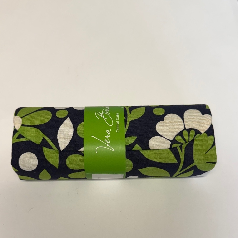 NWT Vera Bradley Lucky You Black and Green Floral Optical Glasses case
